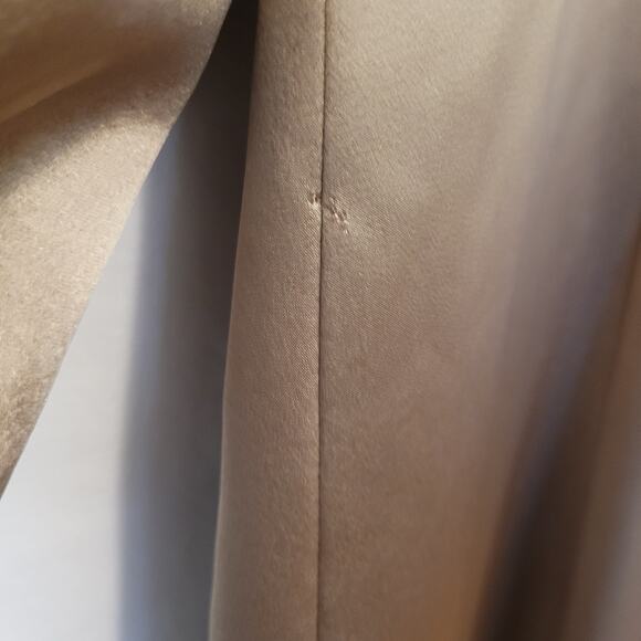 Talbots 100% Silk Caramel Jacket Women’s Size 10 Lightweight Button Front Coat - Picture 7 of 11